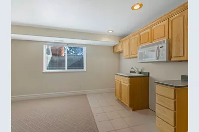 338 N 1090 W, Hyrum, UT 84319 - Photo 27