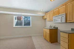 338 N 1090 W, Hyrum, UT 84319 - Photo 27