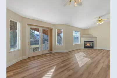 338 N 1090 W, Hyrum, UT 84319 - Photo 7