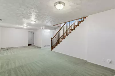 474 N 850 E, American Fork, UT 84003 - Photo 13