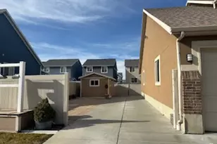 2499 S Laurel St, West Haven, UT 84401 - Photo 3