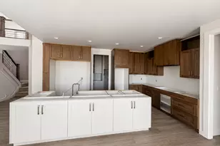 521 E Gilmour St, Grantsville, UT 84029 - Photo 9