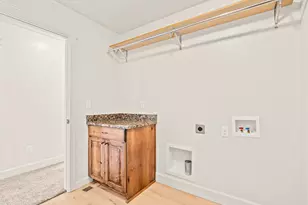 233 E Baycrest Dr, Saratoga Springs, UT 84045 - Photo 31