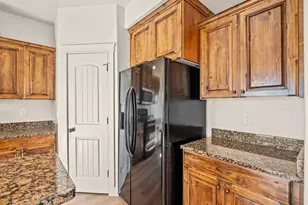 233 E Baycrest Dr, Saratoga Springs, UT 84045 - Photo 19