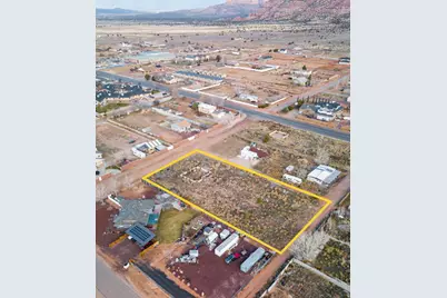 740 N Elm St #12, Hildale, UT 84784 - Photo 5