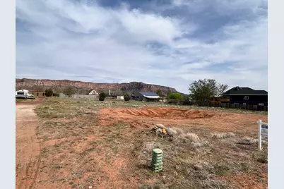 740 N Elm St #12, Hildale, UT 84784 - Photo 11
