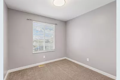 4602 S 4000 W, Roy, UT 84067 - Photo 19