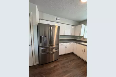 64 W 600 S #C206, Springville, UT 84663 - Photo 5
