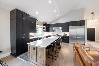 10778 S Sink Hollow Cir, South Jordan, UT 84095 - Photo 9