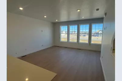 6759 W South Jordan Pkwy, South Jordan, UT 84009 - Photo 7