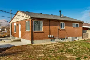 3177 S Dayton St, Magna, UT 84044 - Photo 31