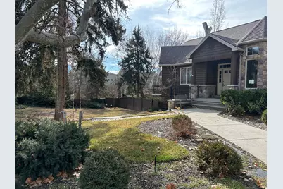 4308 S Wander Ln E, Holladay, UT 84124 - Photo 3