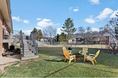 1156 N Cherrywood Dr E, Layton, UT 84040 - Photo 25