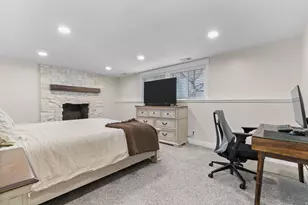 1156 N Cherrywood Dr E, Layton, UT 84040 - Photo 19