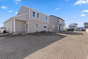 1554 E Pheasant Rd, Eagle Mountain, UT 84005 - Photo 23