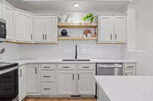 10637 S Oquirrh Lk Rd, South Jordan, UT 84009 - Photo 17