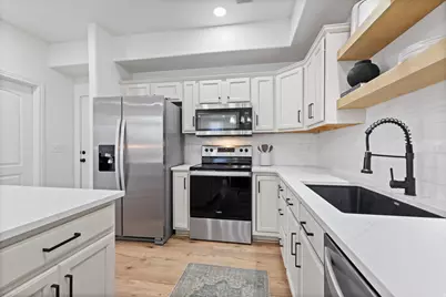10637 S Oquirrh Lake Rd, South Jordan, UT 84009 - Photo 17
