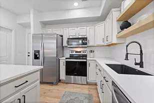 10637 S Oquirrh Lk Rd, South Jordan, UT 84009 - Photo 17