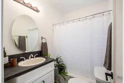 372 N Oakley St W, Salt Lake City, UT 84116 - Photo 9