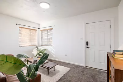 372 N Oakley St W, Salt Lake City, UT 84116 - Photo 3