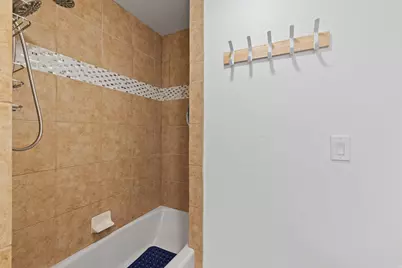 1611 E Deauville Ave S, Murray, UT 84121 - Photo 17