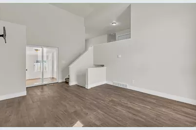 4678 W 3100 S, West Valley, UT 84120 - Photo 7