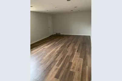 77 N Main St, Pleasant Grove, UT 84062 - Photo 3