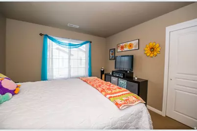 5432 W Brentford Ct, West Valley, UT 84120 - Photo 31