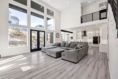 94 S 950 E, Hyde Park, UT 84318 - Photo 13