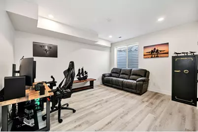 94 S 950 E, Hyde Park, UT 84318 - Photo 59