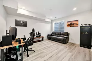 94 S 950 E, Hyde Park, UT 84318 - Photo 59