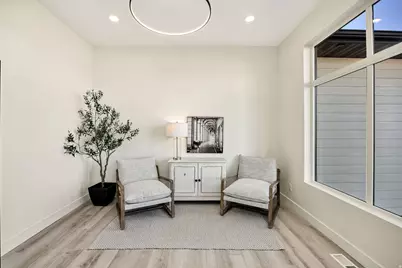 94 S 950 E, Hyde Park, UT 84318 - Photo 7