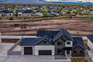 11710 S Myers Park Ln W, Riverton, UT 84065 - Photo 1