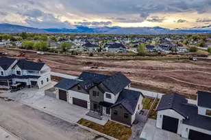 11710 S Myers Park Ln W, Riverton, UT 84065 - Photo 55