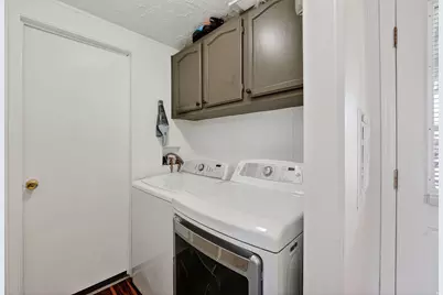 935 E 3000 N #26, Layton, UT 84040 - Photo 11