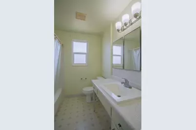 332 N 300 W, Bountiful, UT 84010 - Photo 15