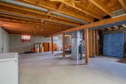 332 N 300 W, Bountiful, UT 84010 - Photo 21