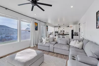 7940 N Seattle Slew Rd, Eagle Mountain, UT 84005 - Photo 9