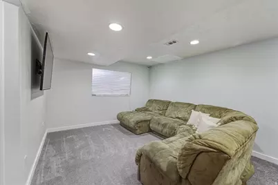 472 E 1420 N, Tooele, UT 84074 - Photo 15