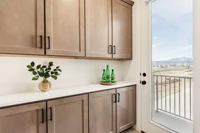 11082 S Lake Run Rd W, South Jordan, UT 84009 - Photo 11