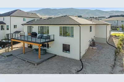 2812 S Greenhead Dr, Saratoga Springs, UT 84045 - Photo 39