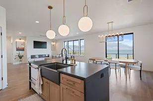 2812 S Greenhead Dr, Saratoga Springs, UT 84045 - Photo 9