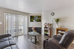 2627 W 5625 S, Roy, UT 84067 - Photo 5