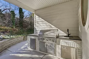 2152 E Crk Rd, Sandy, UT 84093 - Photo 115