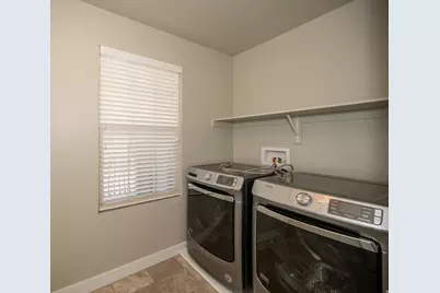 4088 E Oakland Hills Dr, Eagle Mountain, UT 84005 - Photo 31