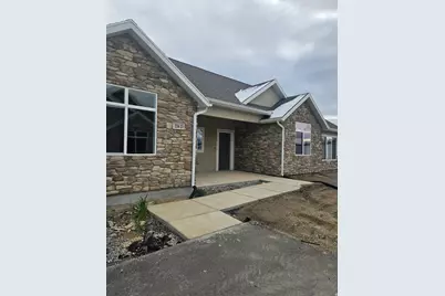 238 E 850 St N #D, Tooele, UT 84074 - Photo 1