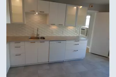 717 S 900 E #3, Salt Lake City, UT 84102 - Photo 3