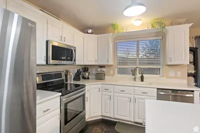 969 S Cove Rd, Saratoga Springs, UT 84045 - Photo 9