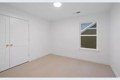 7096 W Lake Ave #1-144, South Jordan, UT 84009 - Photo 17