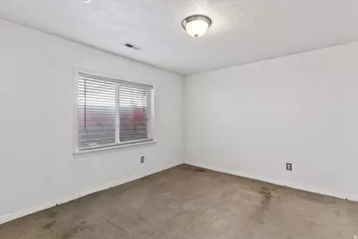 8961 S Mayflower St, West Jordan, UT 84088 - Photo 15